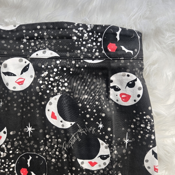 Laura Byrnes Moon Pencil Skirt pinup style size Medium - Picture 3 of 8